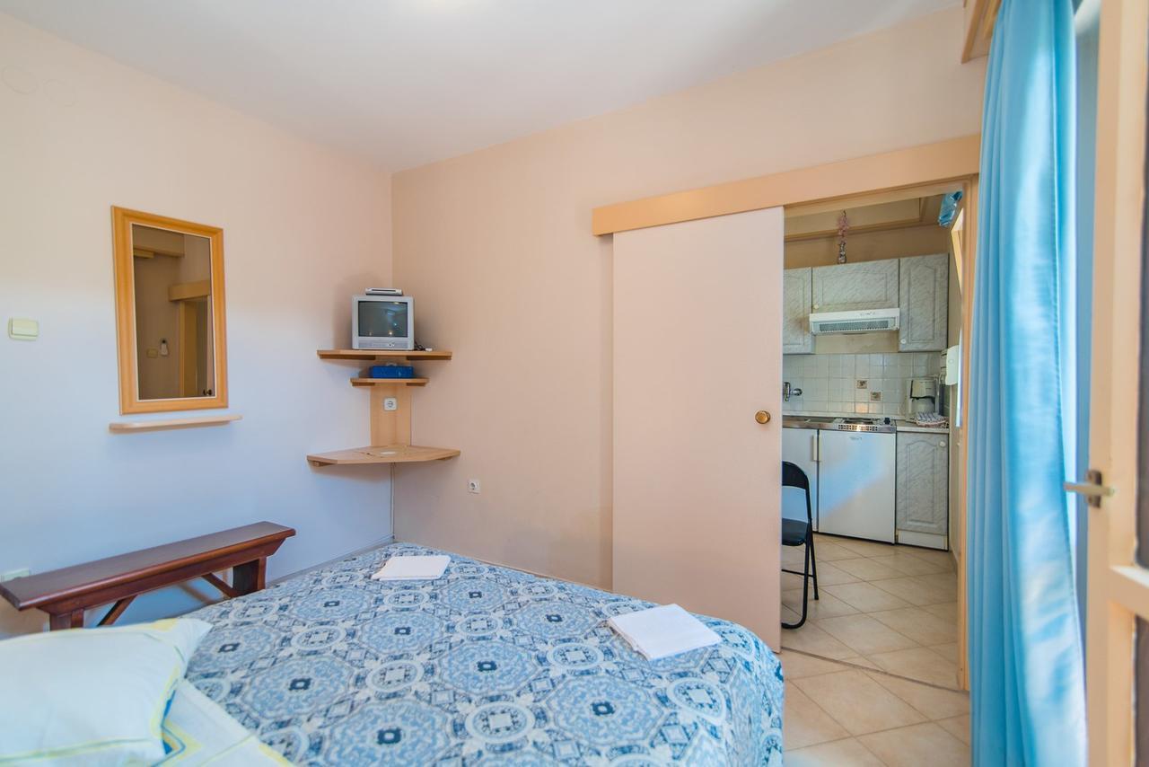 Apartment Vilma Funtana Bagian luar foto